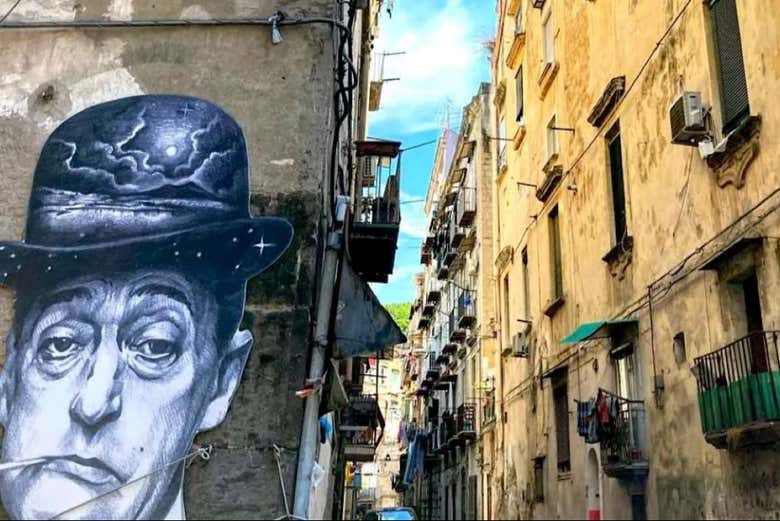 Stroll along the streets of Rione Sanità